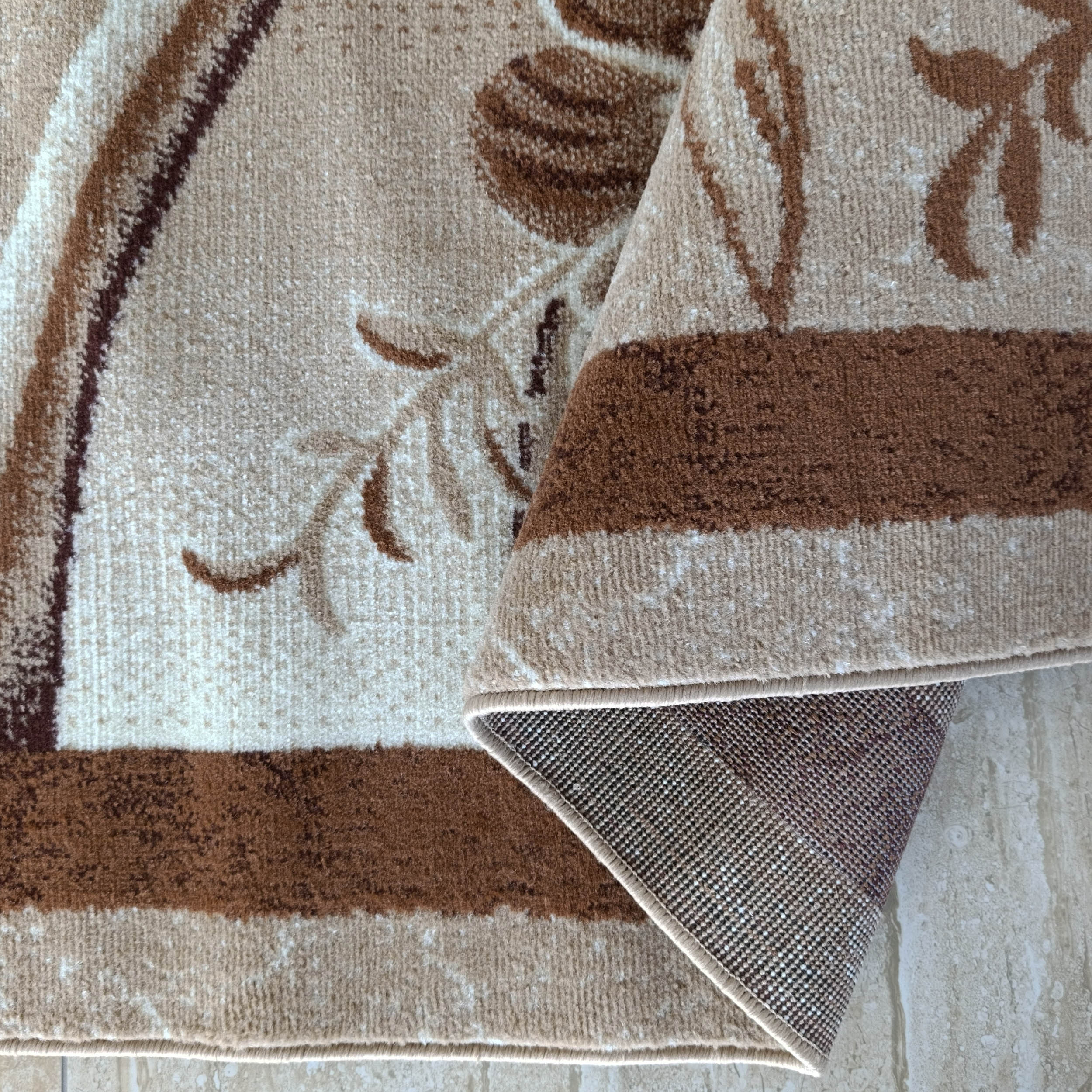 Dywan Klasyczny BCF Alfa 21 beżowy