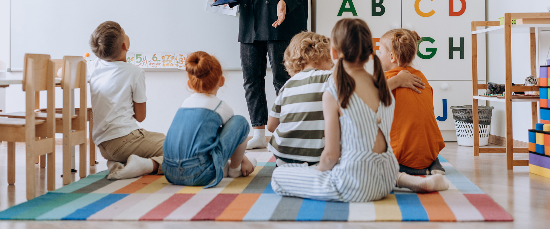 Wakacje to idealny czas na zakup dywanu do przedszkola