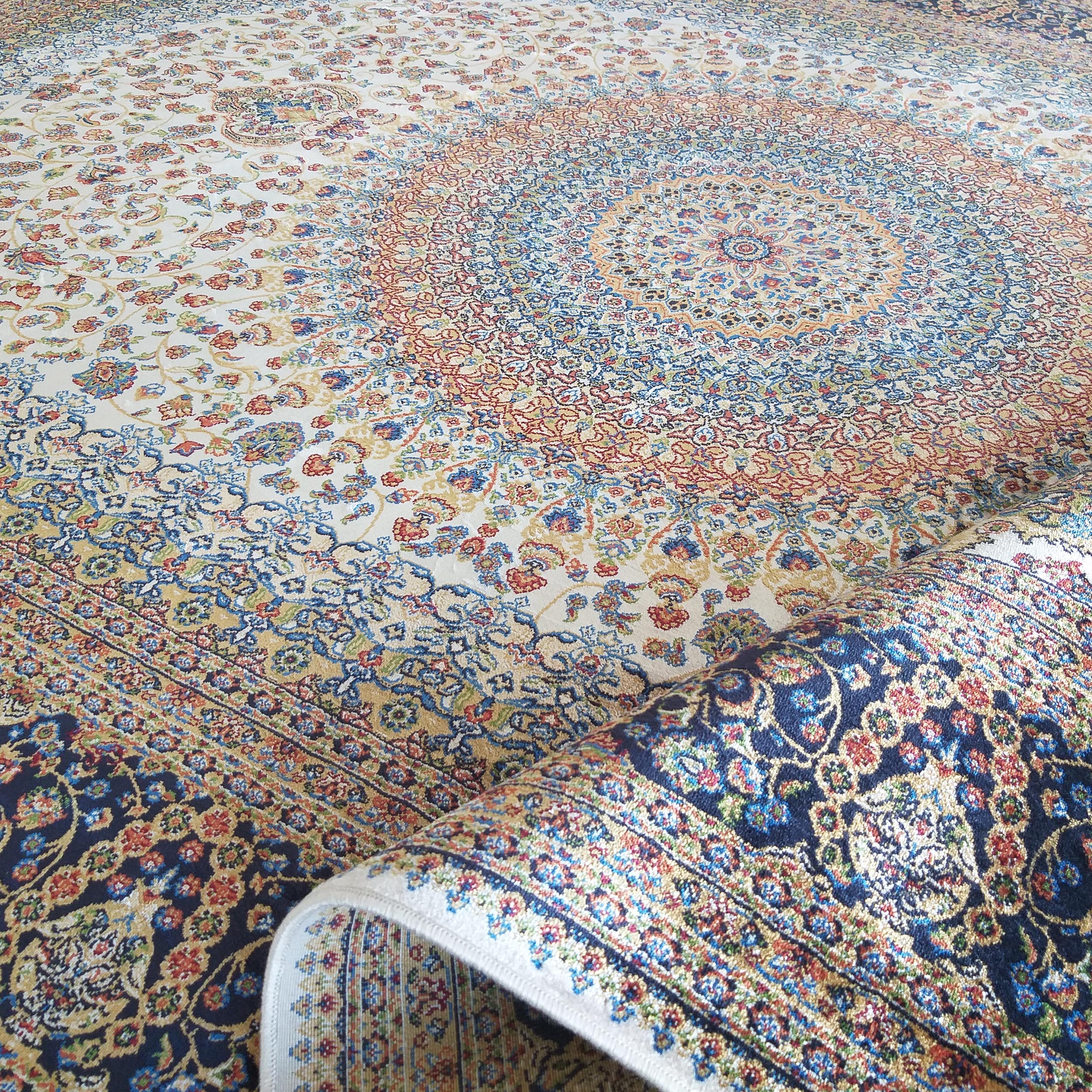 Dywan ekskluzywny Qum Silk 07 - kremowy Dywan ekskluzywny Qum Silk 07 - kremowy