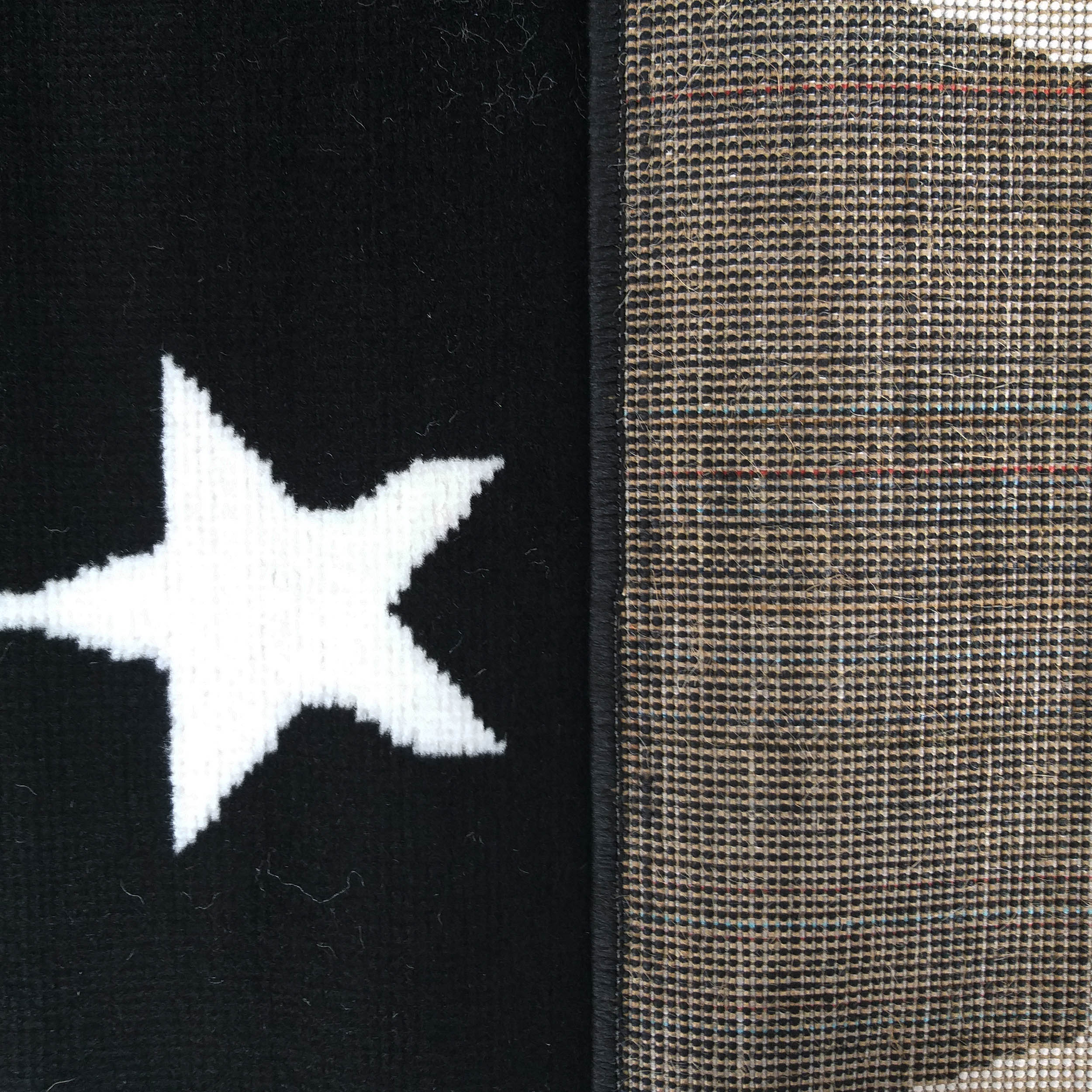 Dywan Nowoczesny Soho 2202A-WB - czarno - biały