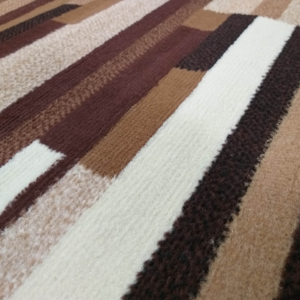 Dywan Klasyczny  BCF Alfa 02 brązowy